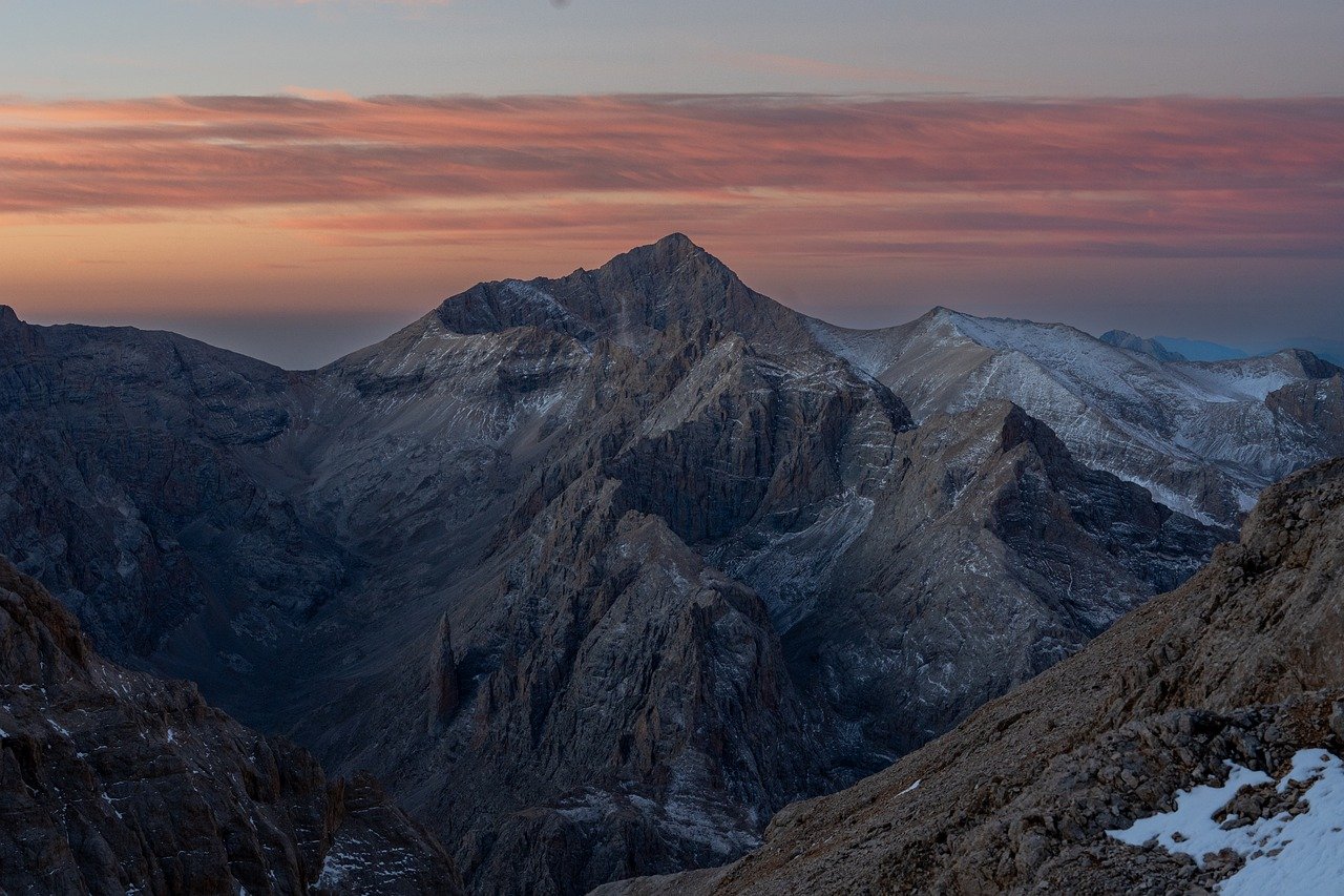 币安实名账号：抖音实名账号购买