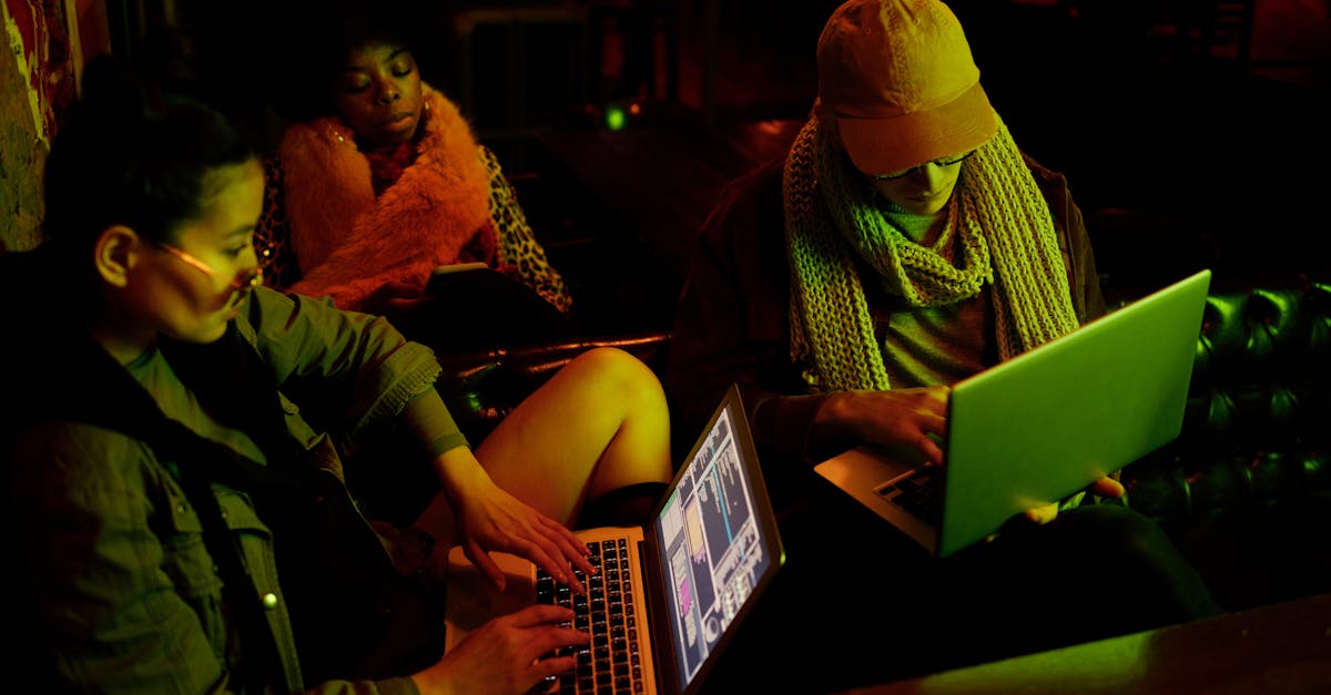 西方屠龙游戏如何抵御技术支持辅助的疯狂攻击？