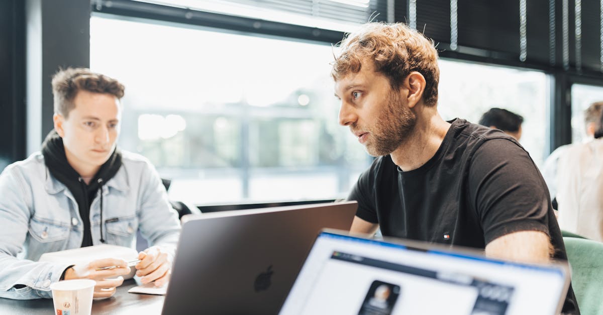 聚名实名账号：草莓视频app详情下载教程 tw